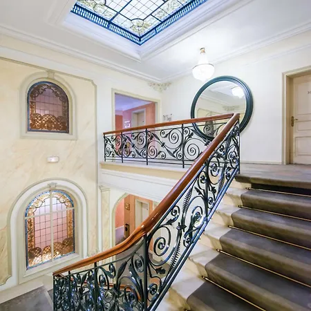 Hotell Regent Contades By Collection 4*